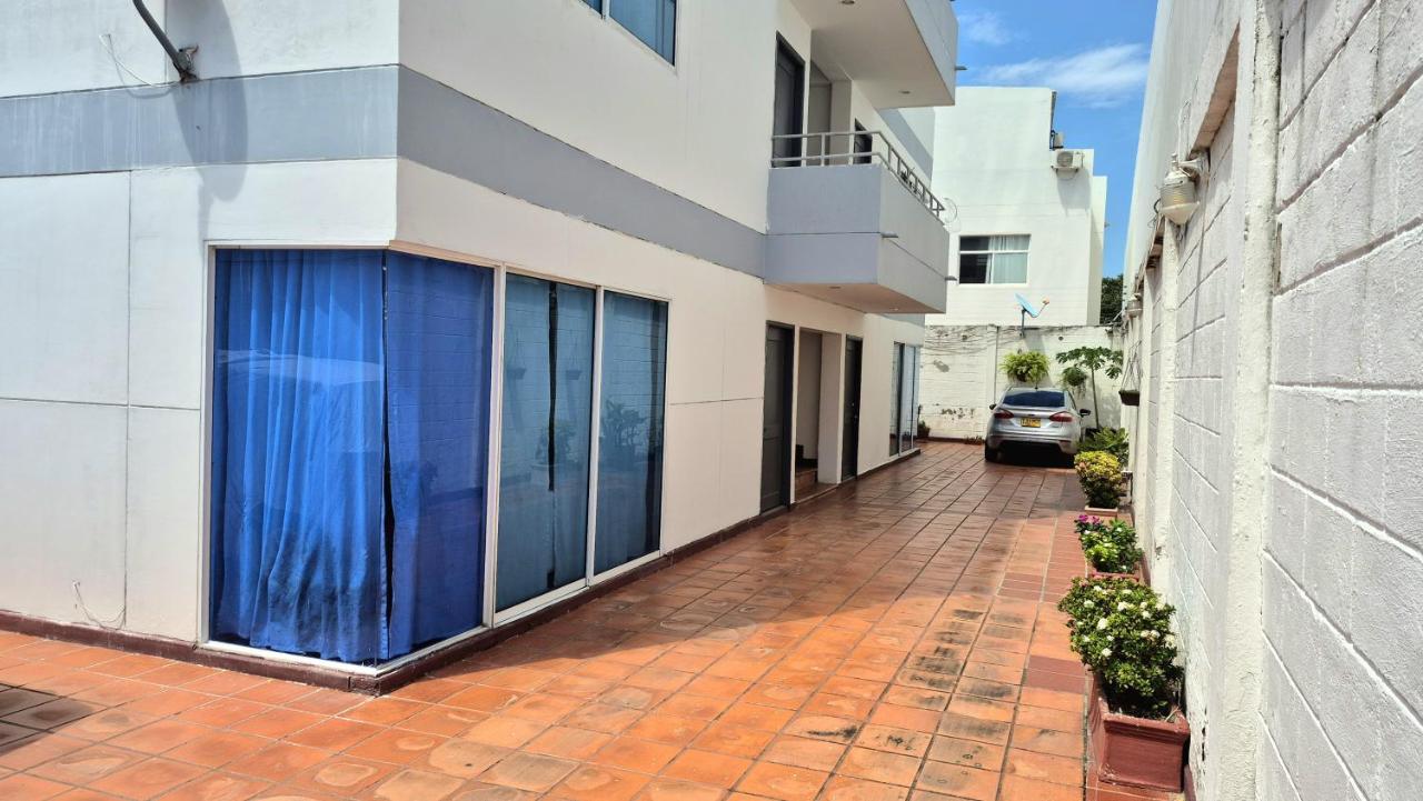 Hermoso apartamento cerca del Hotel Las Americas y Playa Azul - Chambres d’hôtes Carthagène