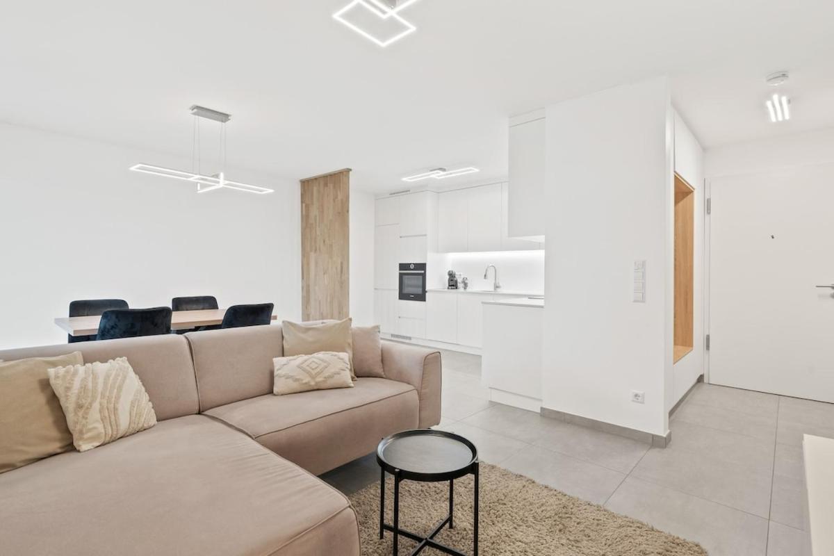 1 Bedroom Apartment - 5 Min Walk to Train Station - B&B Pétange