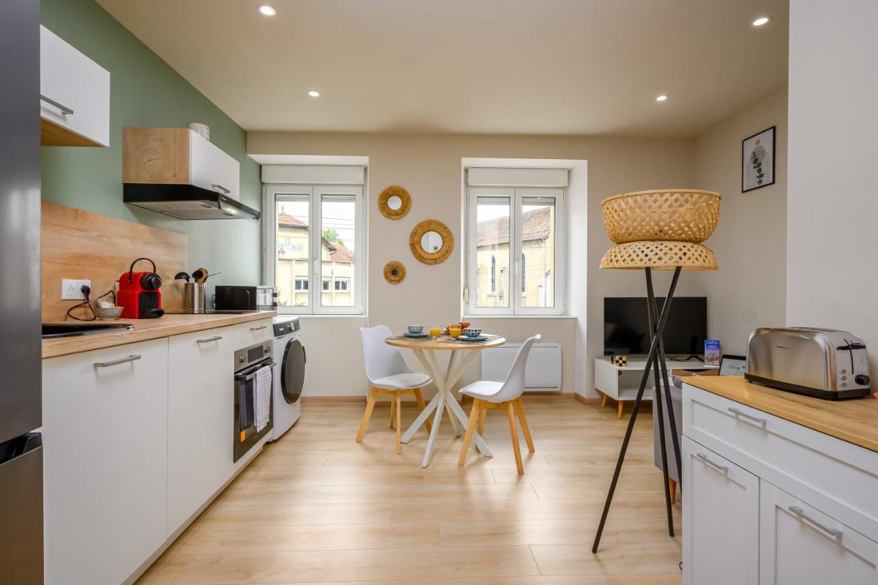 Le 62-Appart'Hôtel-GregIMMO - B&B Vieux-Charmont