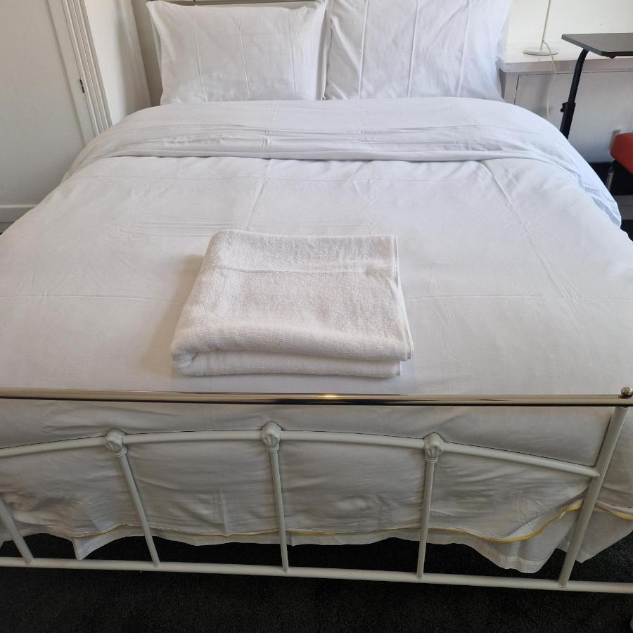 Balfour House 2 - B&B Leicester