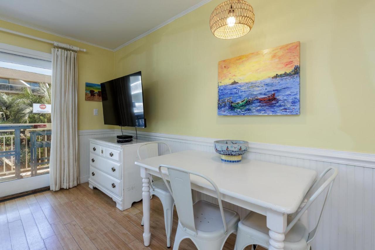 120 Breakers - B&B Hilton Head