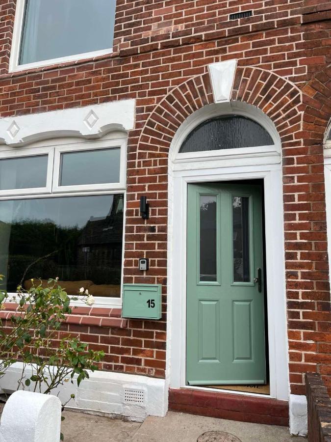 Victorian Inspired Home - B&B Stockport