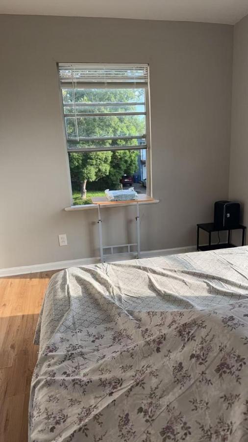 Cozy for two persons only 48 dollars - B&B Texas City