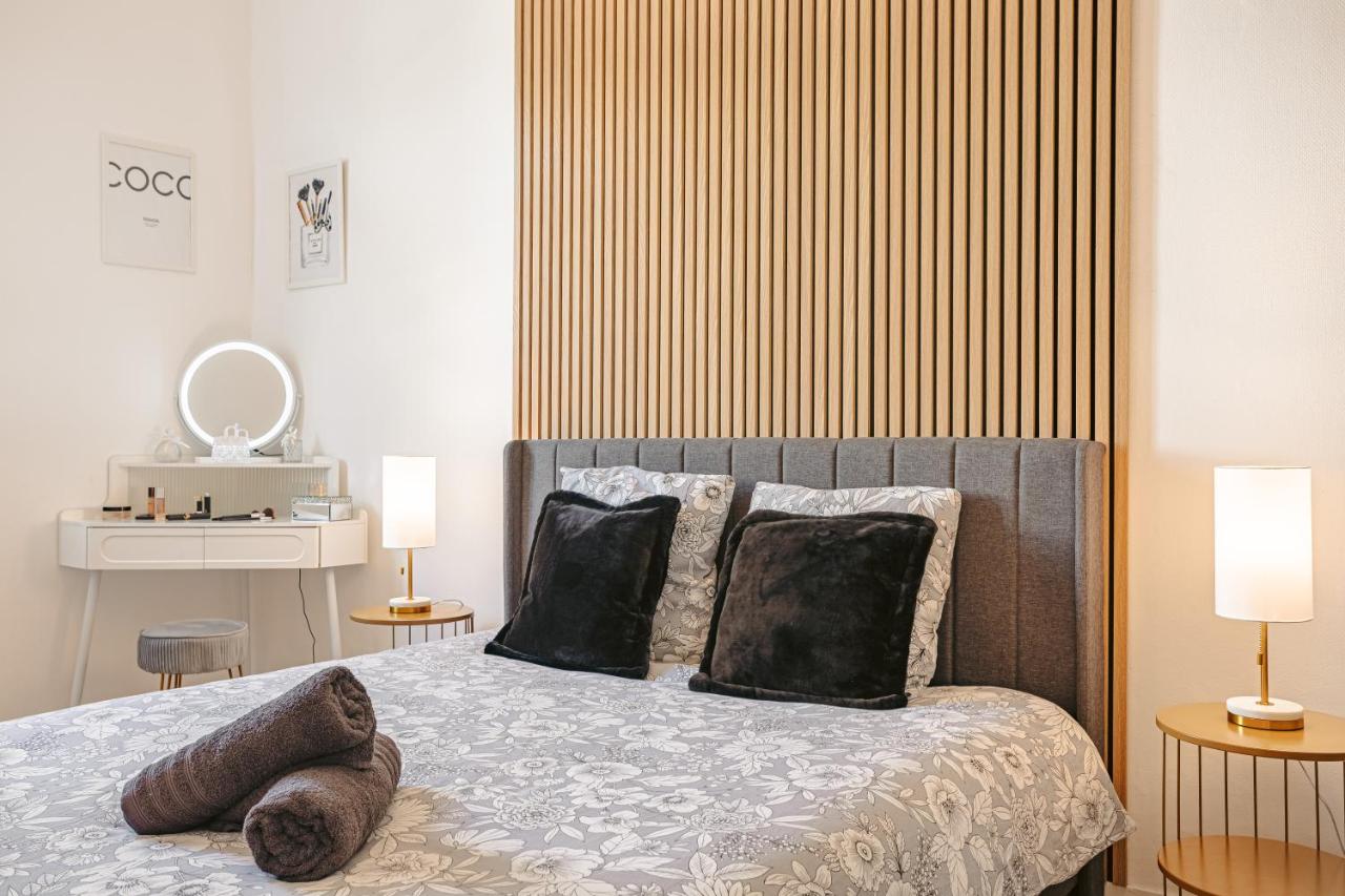 Gatsby - Appartement rénové élégant, Hypercentre Saintes, Calme, Fibre, TV 4K, Netflix - Ferienwohnung Saintes