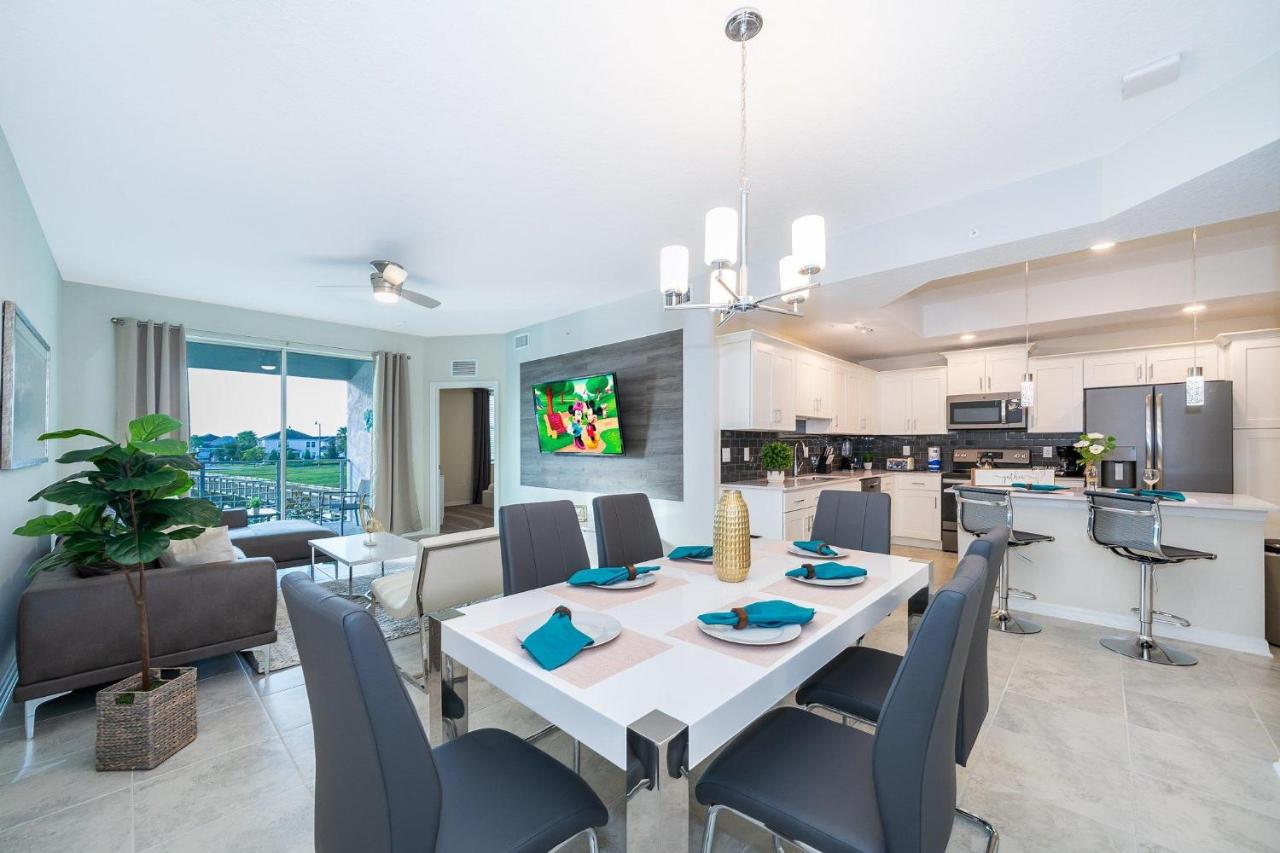 3161-201RG STOREY LAKE, CONDO 3/2 LAKE VIEW - B&B Kissimmee