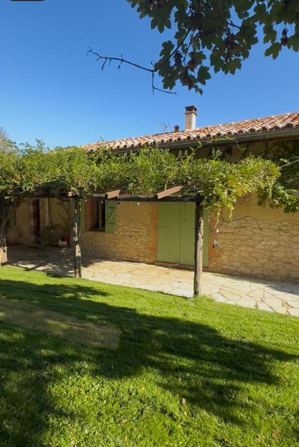 Évasion totale, maison de charme en pleine nature - Bed and Breakfast Razengues