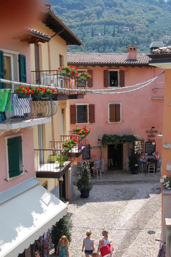 B&B Malcesine - Casella's Apartments - Bed and Breakfast Malcesine