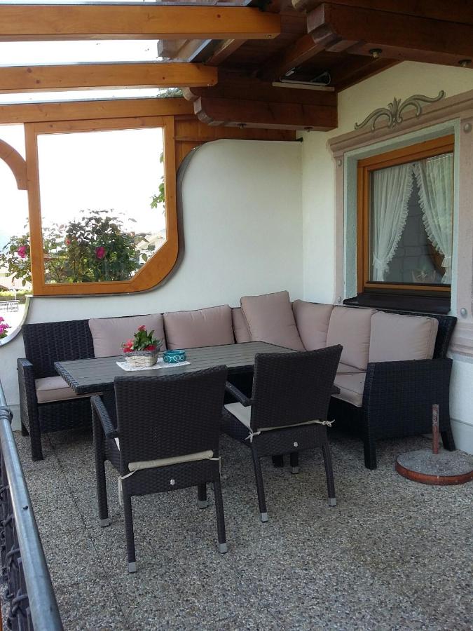Apartment mit Balkon - Top 1