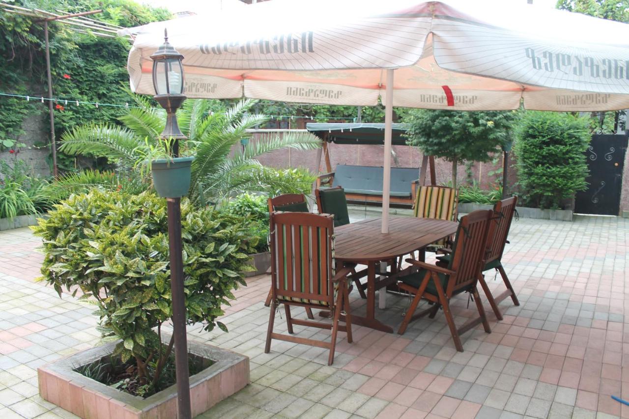 Nana's House - B&B Batumi