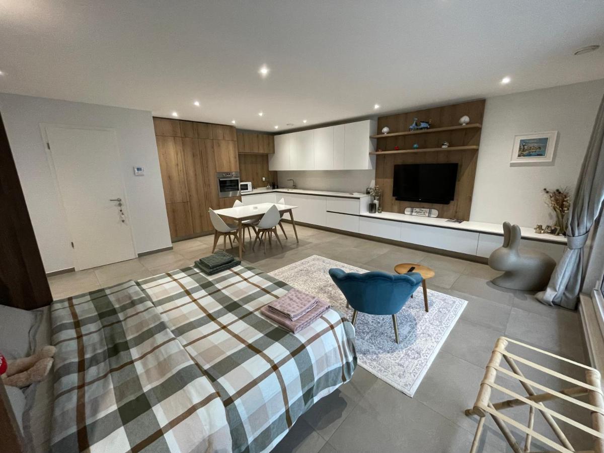 Stay with Andrea&Samantha - Bed and Breakfast Luxemburg