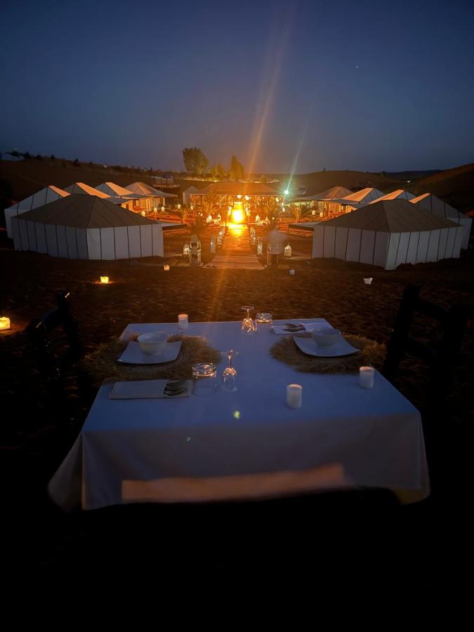 Young Luxury Camp Merzouga - B&B Merzouga