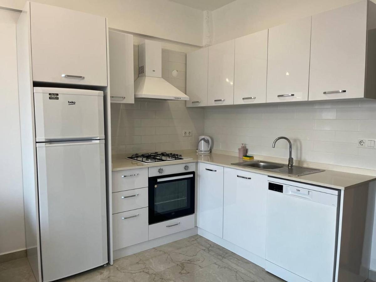 Apartment with Garden View