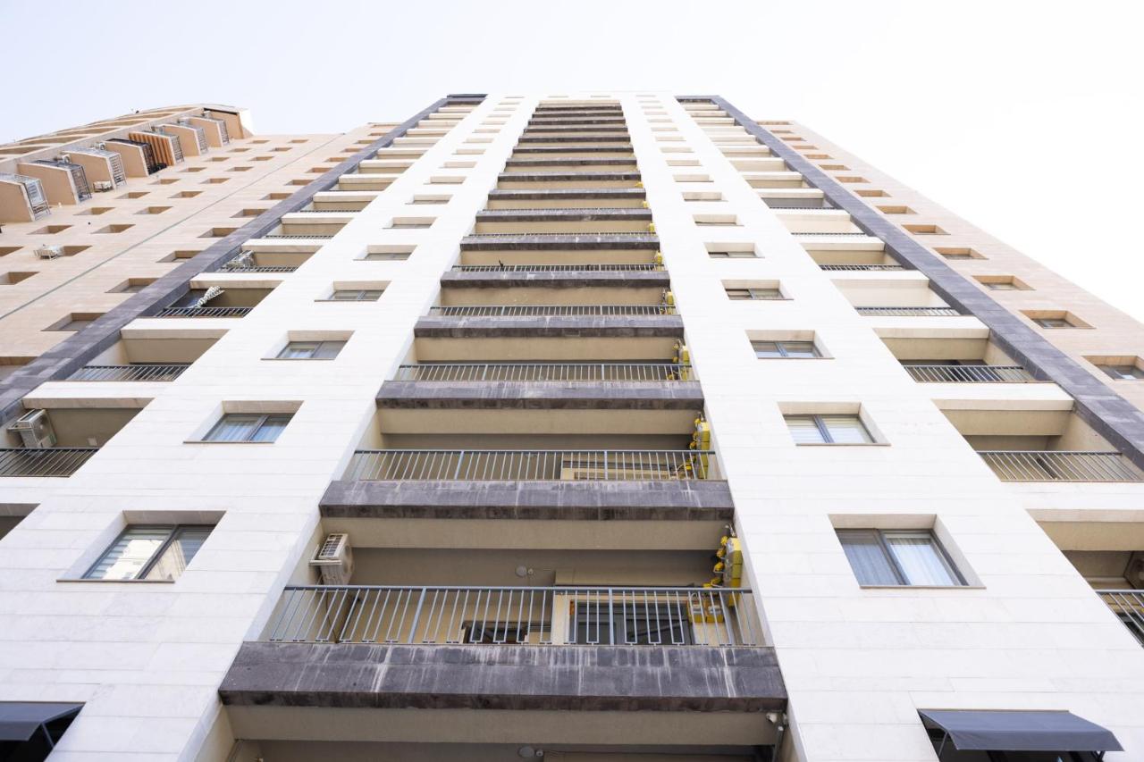 Central Yerevan 2-Bedroom Flat With Balcony - B&B Jerevan