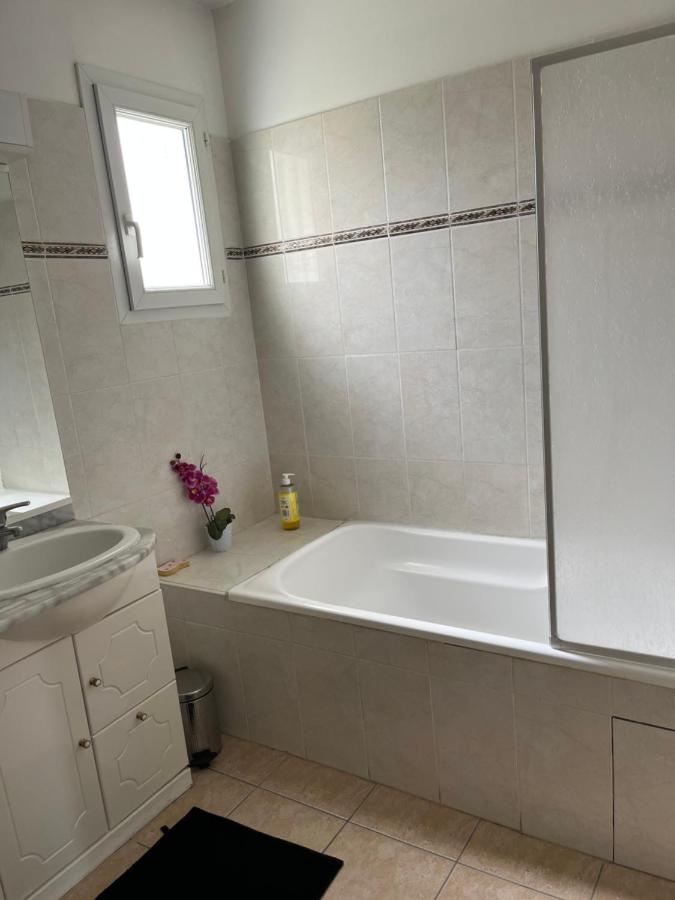 Maison BELMIRA - Ferienwohnung Périgny