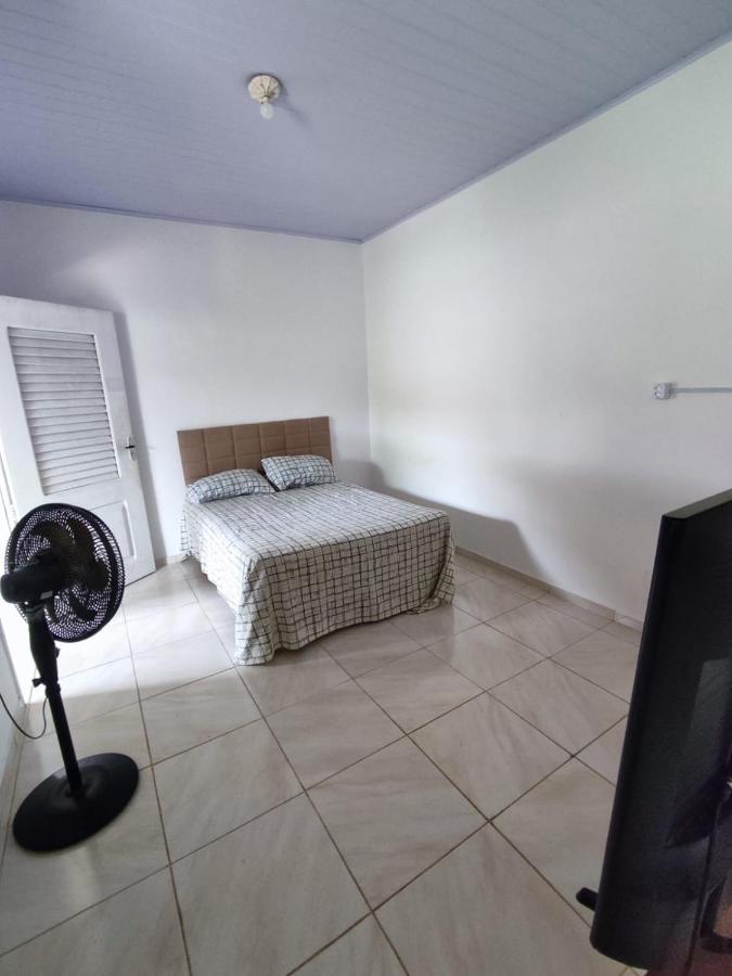 Basic Dreibettzimmer mit Gemeinschaftsbad