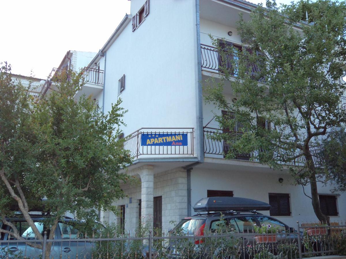 Apartments Ana - Chambres d'hôtes Podstrana