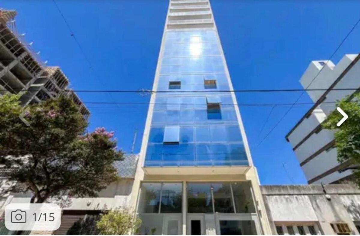 Modern apartment with garage - Chambres d’hôtes La Plata