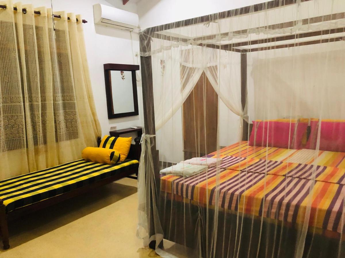 Jungle view one bedroom private apartment - Chambres d’hôtes Unawatuna