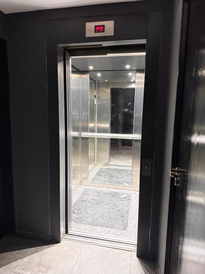 Montevideo Suites con Balcón - Bed and Breakfast Rosario