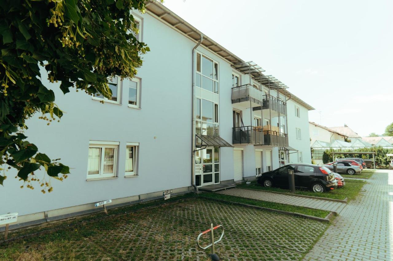 8 Modern und gemütlich, ggü Uni-Passau, TG-Stellplatz und Balkon - B&B Passau