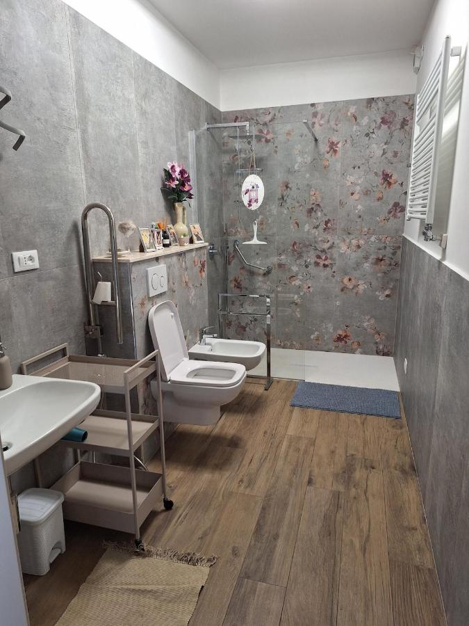 Appartamento con 3 Camere da Letto