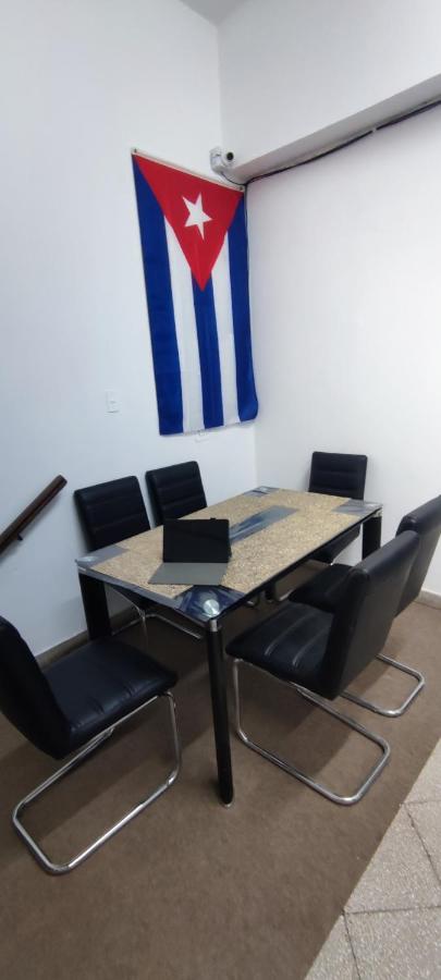 Cuba linda, alojamiento, hospedaje 3 habitación económico - B&B Asunción