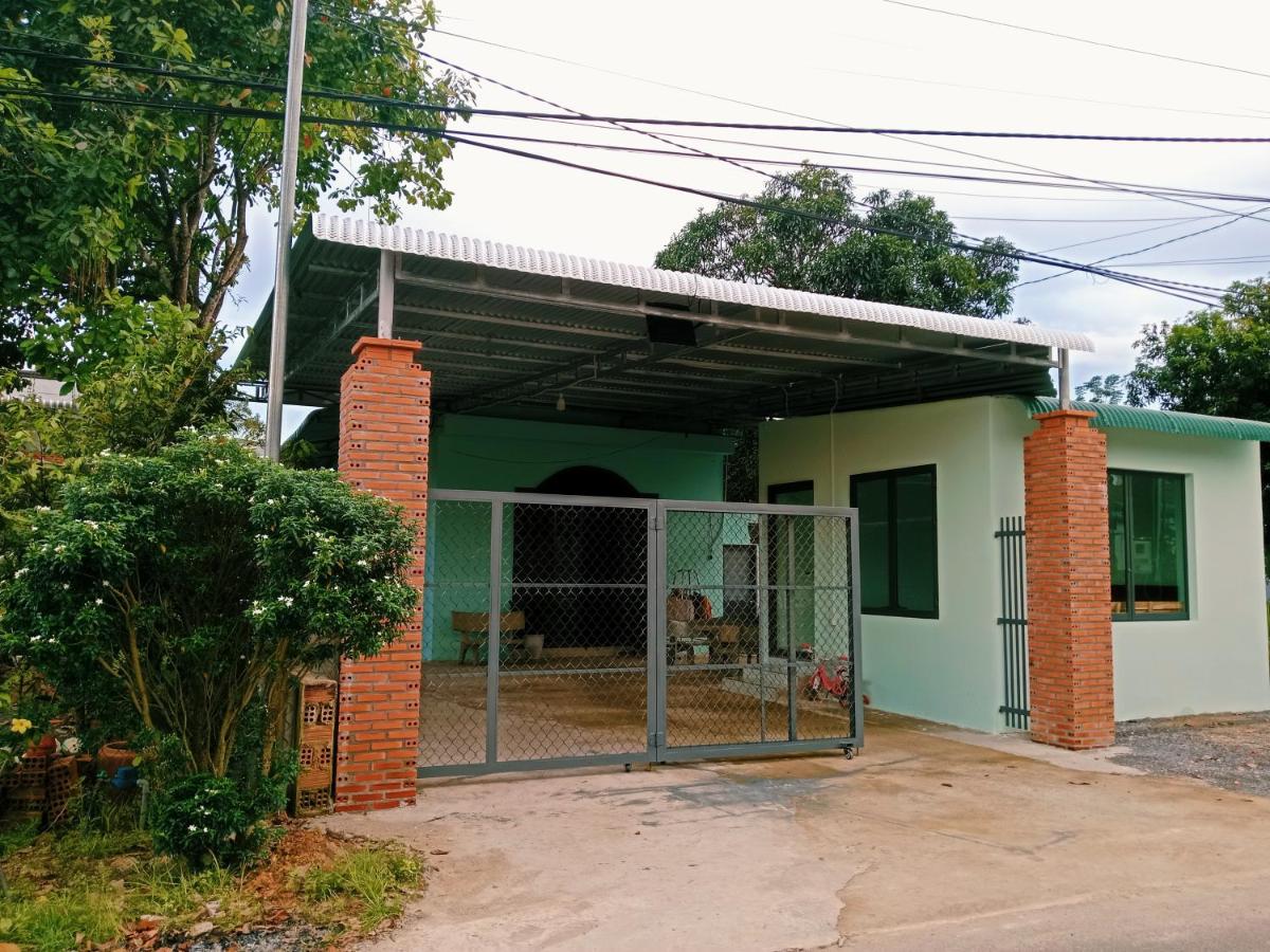 Bunk Bed in Mixed Dormitory Room