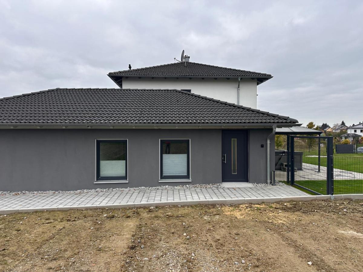 Ferienwohnung Stefan Frank - B&B Hengersberg