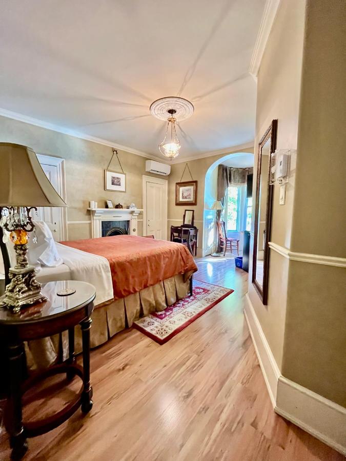 Queen Suite with Sea View