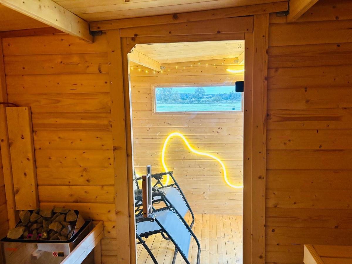 Wohlfühl Oase mit Sauna vor den Toren Berlins - Chambres d’hôtes Nauen