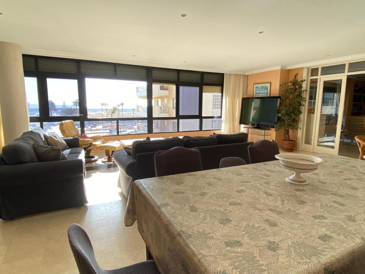 4 bedroom apartment close by beach in Fuengirola - Chambres d'hôtes Fuengirola