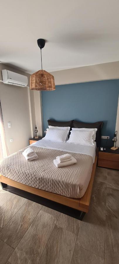 Theros - B&B Nikiána