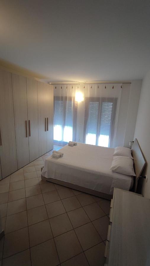 Holiday House Iolo - B&B Prato