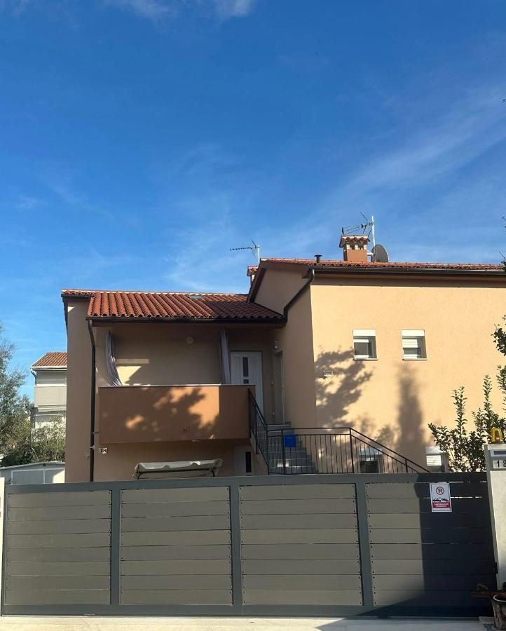 Apartmani MARCO,LUKAS,PATRICK,DAVID,blizu centra i mora sa FREE privatnim parkingom - Ferienwohnung Pula