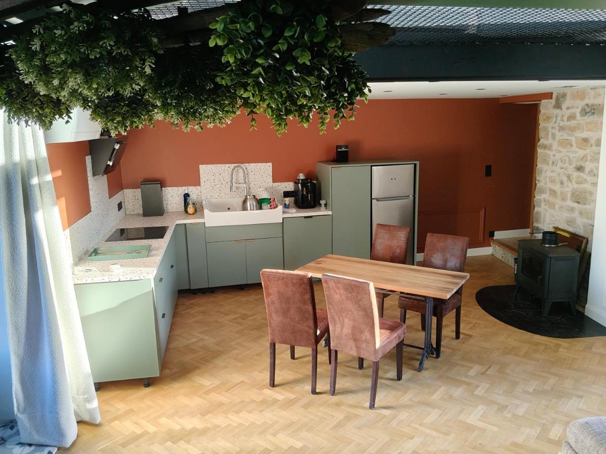 Gîte du Volcan des Causses - B&B Saint-Jean-d'Alcapiès