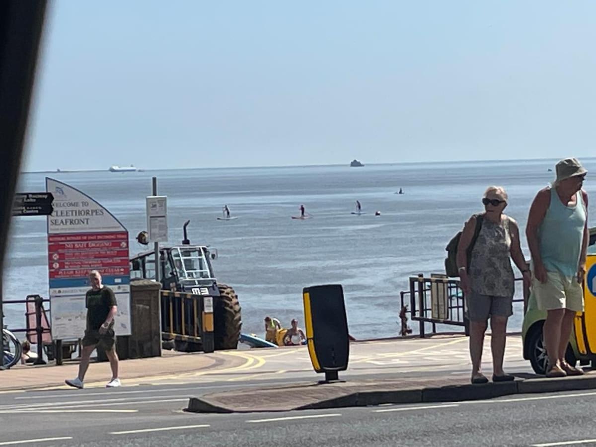 Flat 4 Cleethorpes apts - Bed and Breakfast Cleethorpes