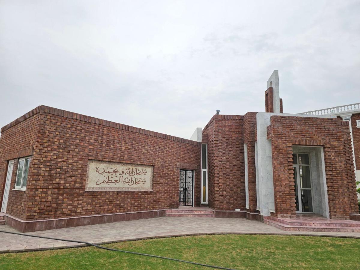 Ismails cottage - B&B Faisalabad