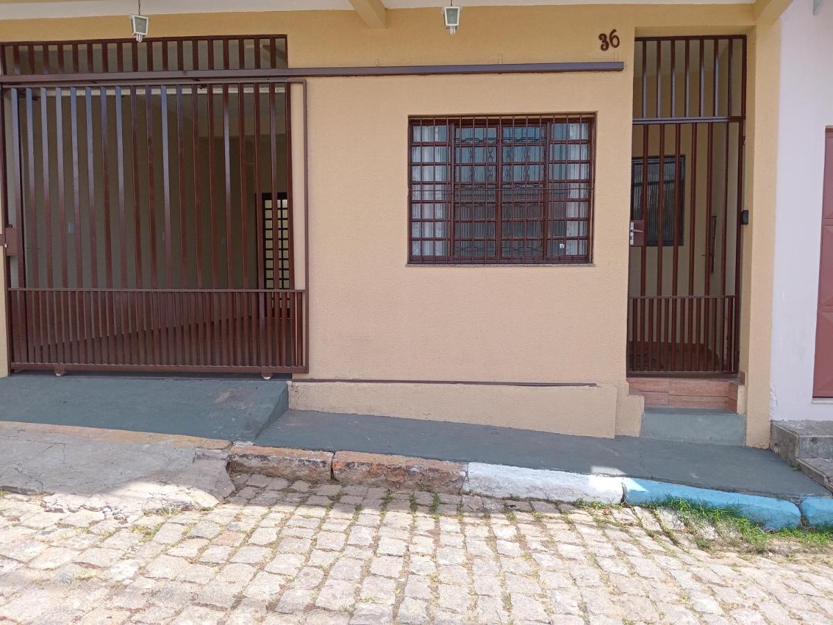 Espaço nossa senhora aparecida a 4 min da basilica - B&B Aparecida