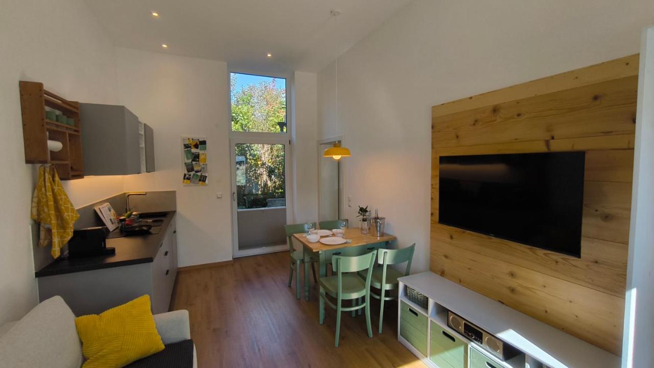 Apartment mit Terrasse