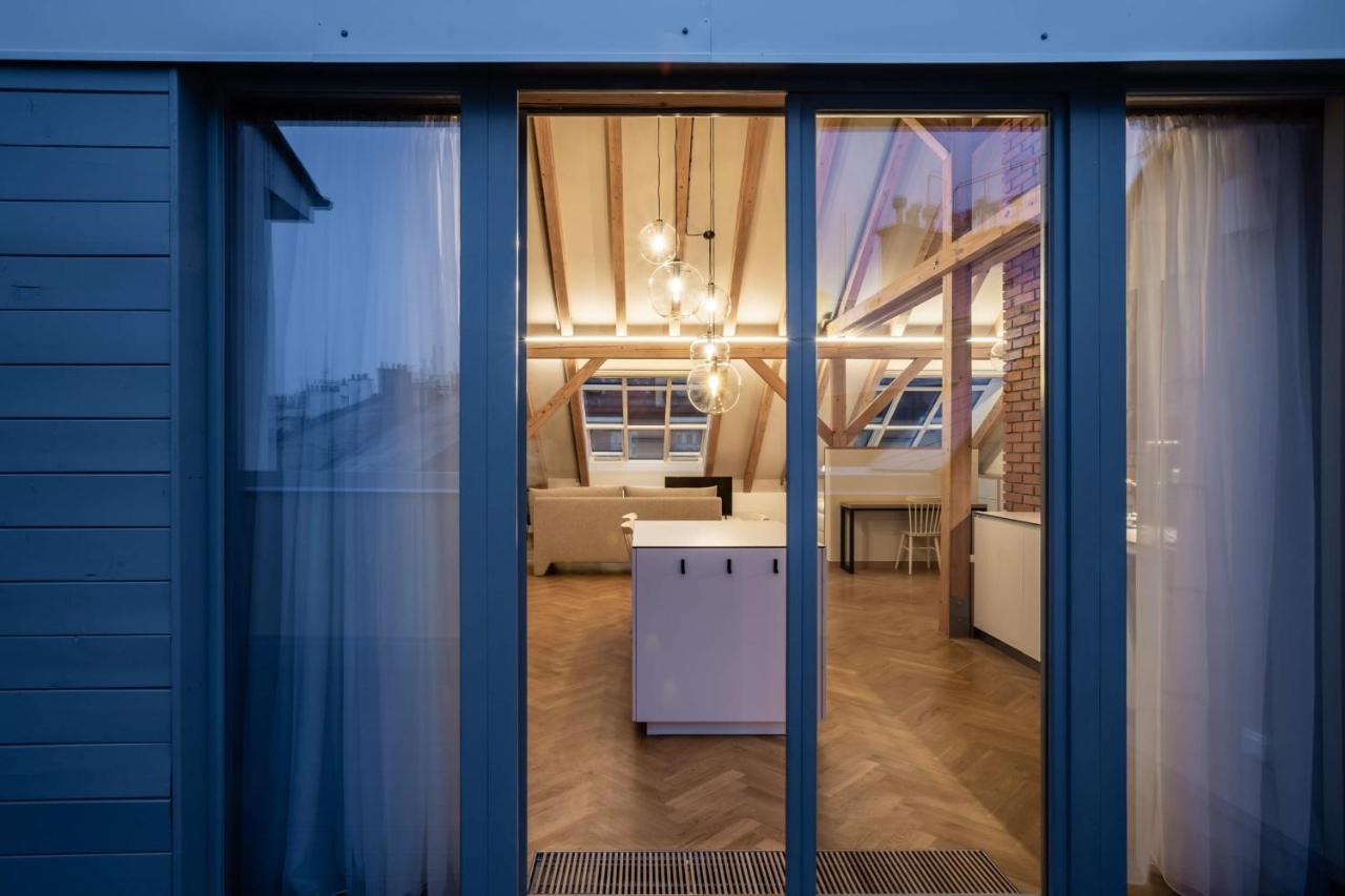 Apartment with Terrace