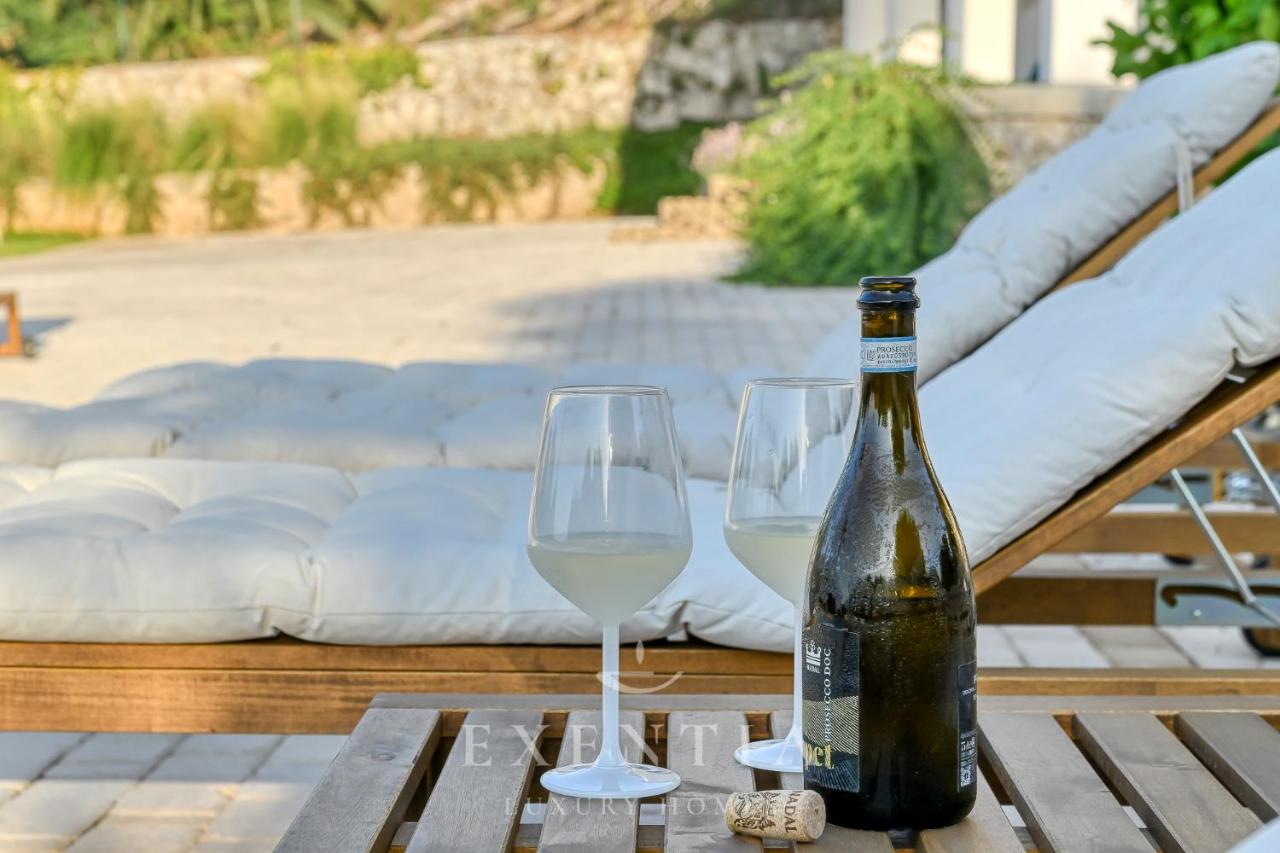 Exentia Stays - Luxury Villa With Pool in Sicily, Siracusa - B&B Siracusa