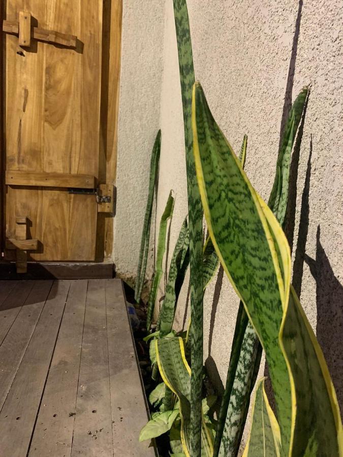 angel villa - B&B Batununggal