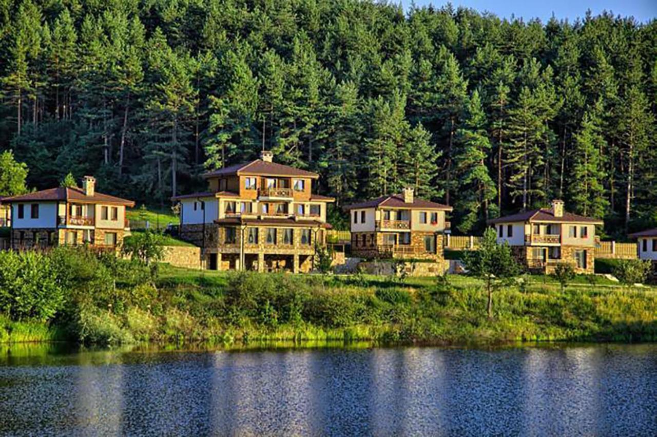Планински кът - B&B Dorkovo