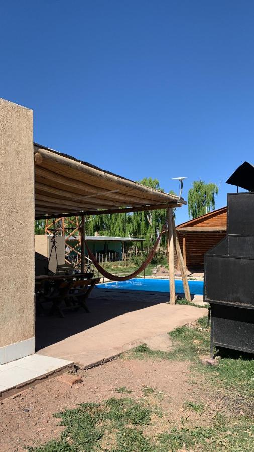 Cabañas bola 8 - B&B Calingasta
