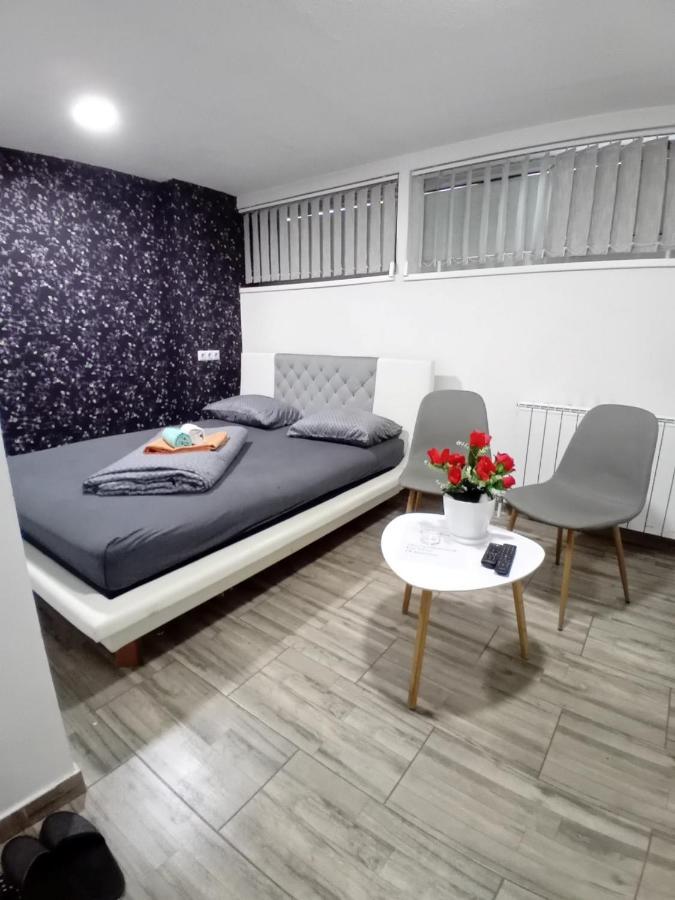 EM Apartments - B&B Tuzla