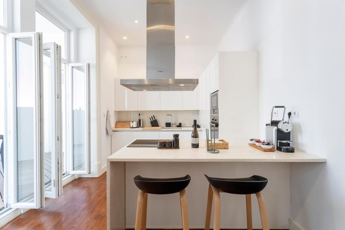 Ratto Apartment - 4 Bedroom Apartment - Ferienwohnung Lissabon