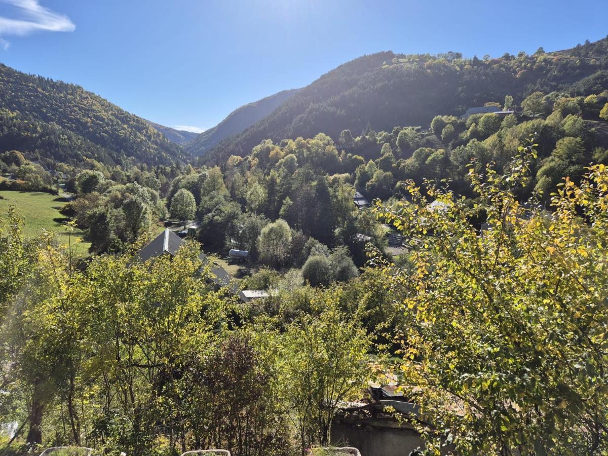 Quadruple Room with Mountain View