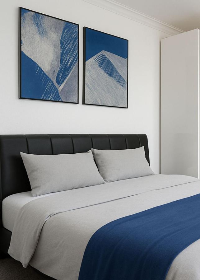 3BR Shoreditch Vibe Flat - B&B London