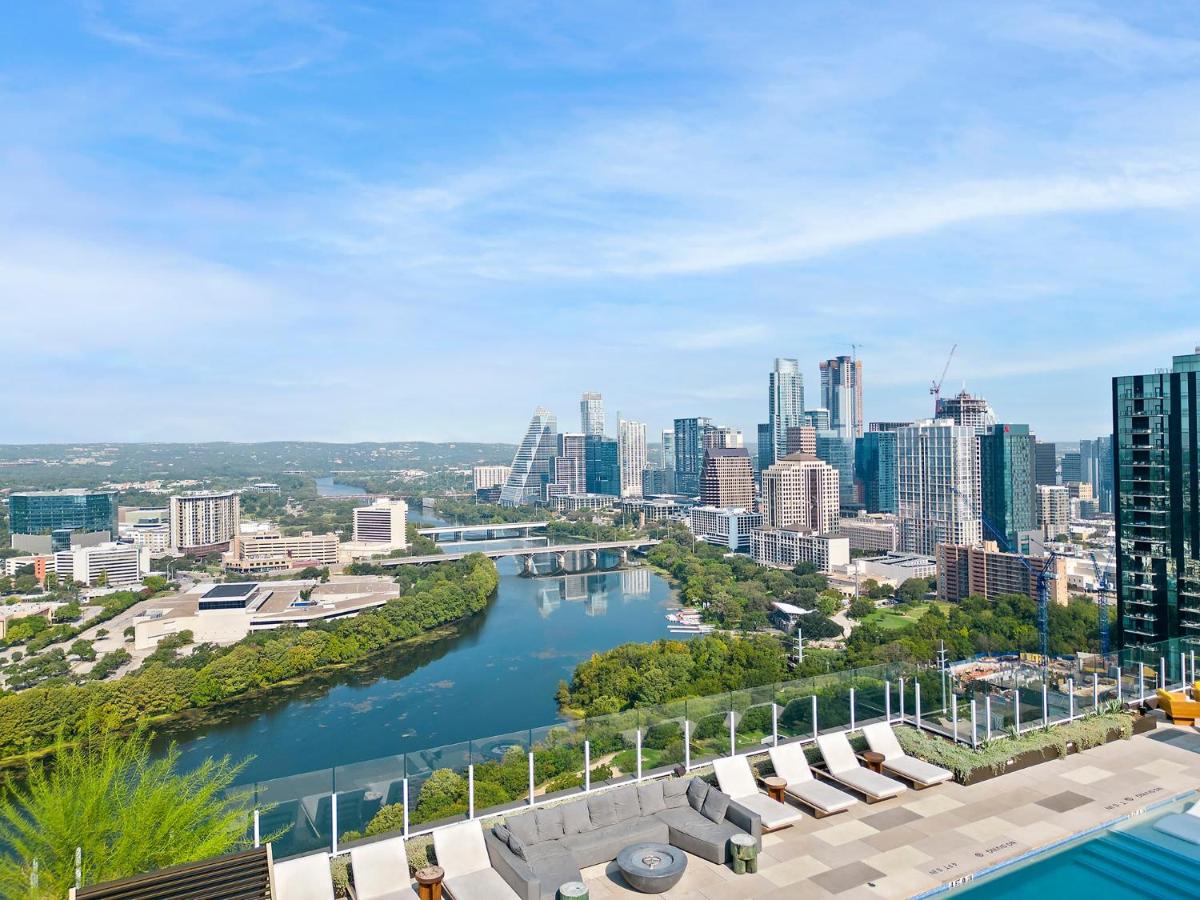 Rainey St 1BR - Heated Pool - Gym - Bar - DT ATX - Chambres d'hôtes Austin