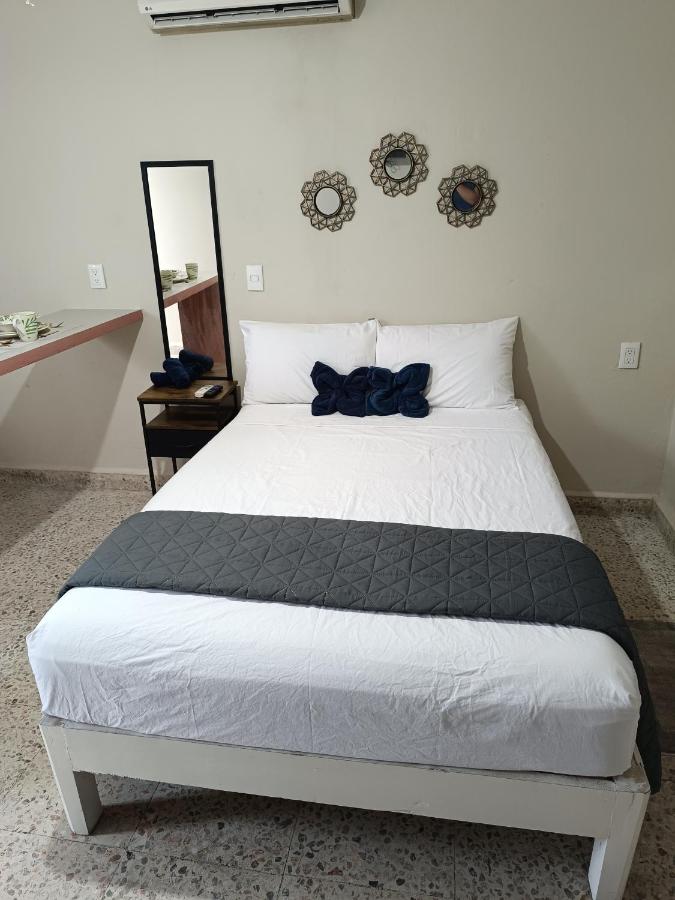 Suite 105 Cordoba centro y estacionamiento - B&B Córdoba